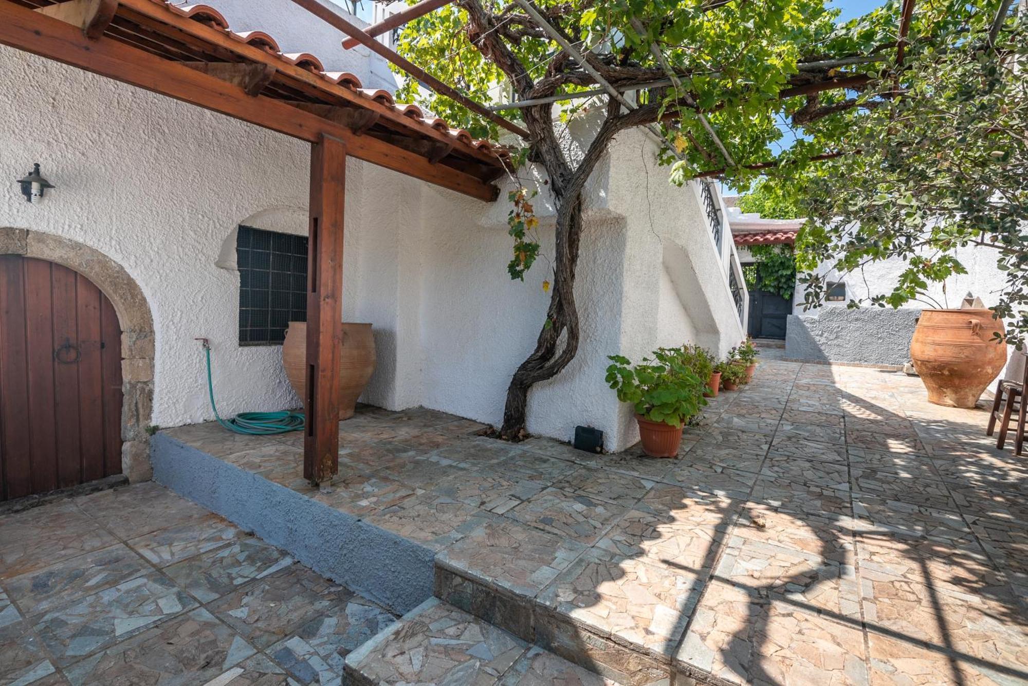 Villa Christini Kíssamos Exteriör bild